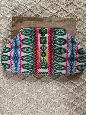 Chloe & Lex Clutch Handbag